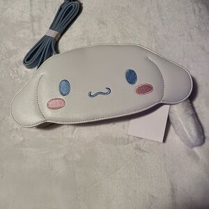 Hello Kitty White and Blue Character Bag